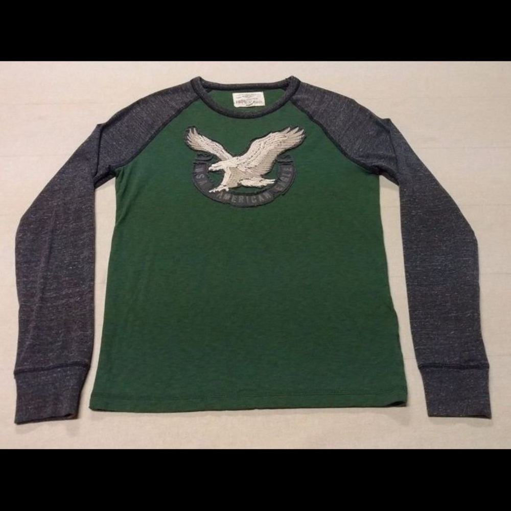 AE Longsleeve Green T-shirt